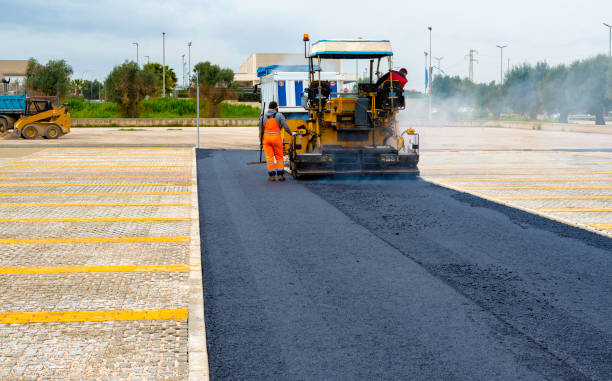 Best Driveway Resurfacing Pavers  in Marissa, IL